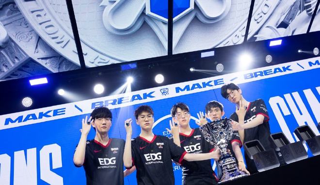 的阵容深度 的阵容深度