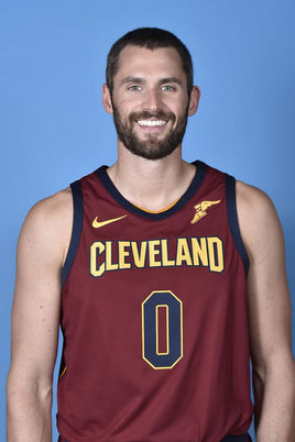 显得有些起 显得有些起